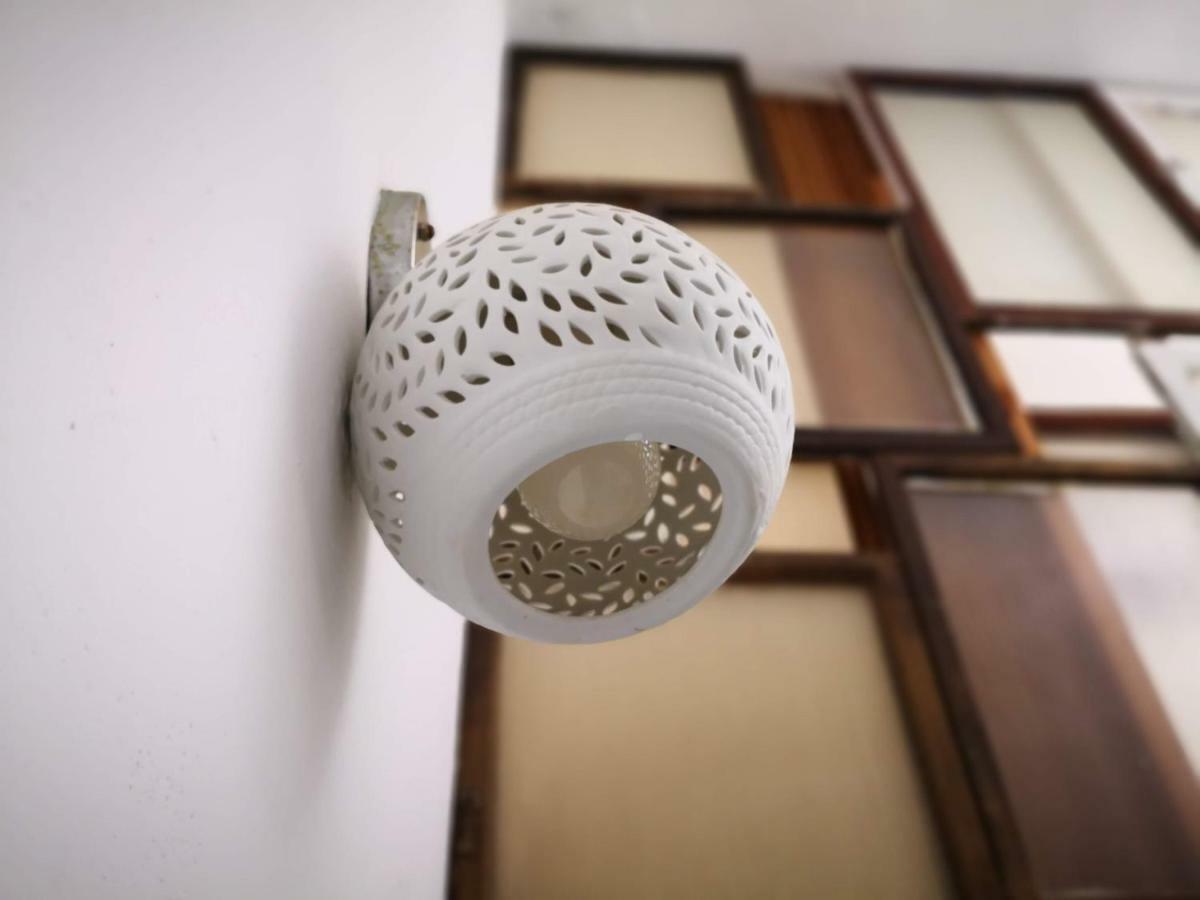 Bed and Breakfast Honey House Tainan Exterior foto