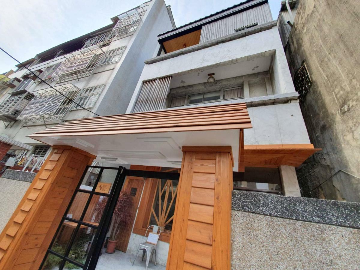 Bed and Breakfast Honey House Tainan Exterior foto